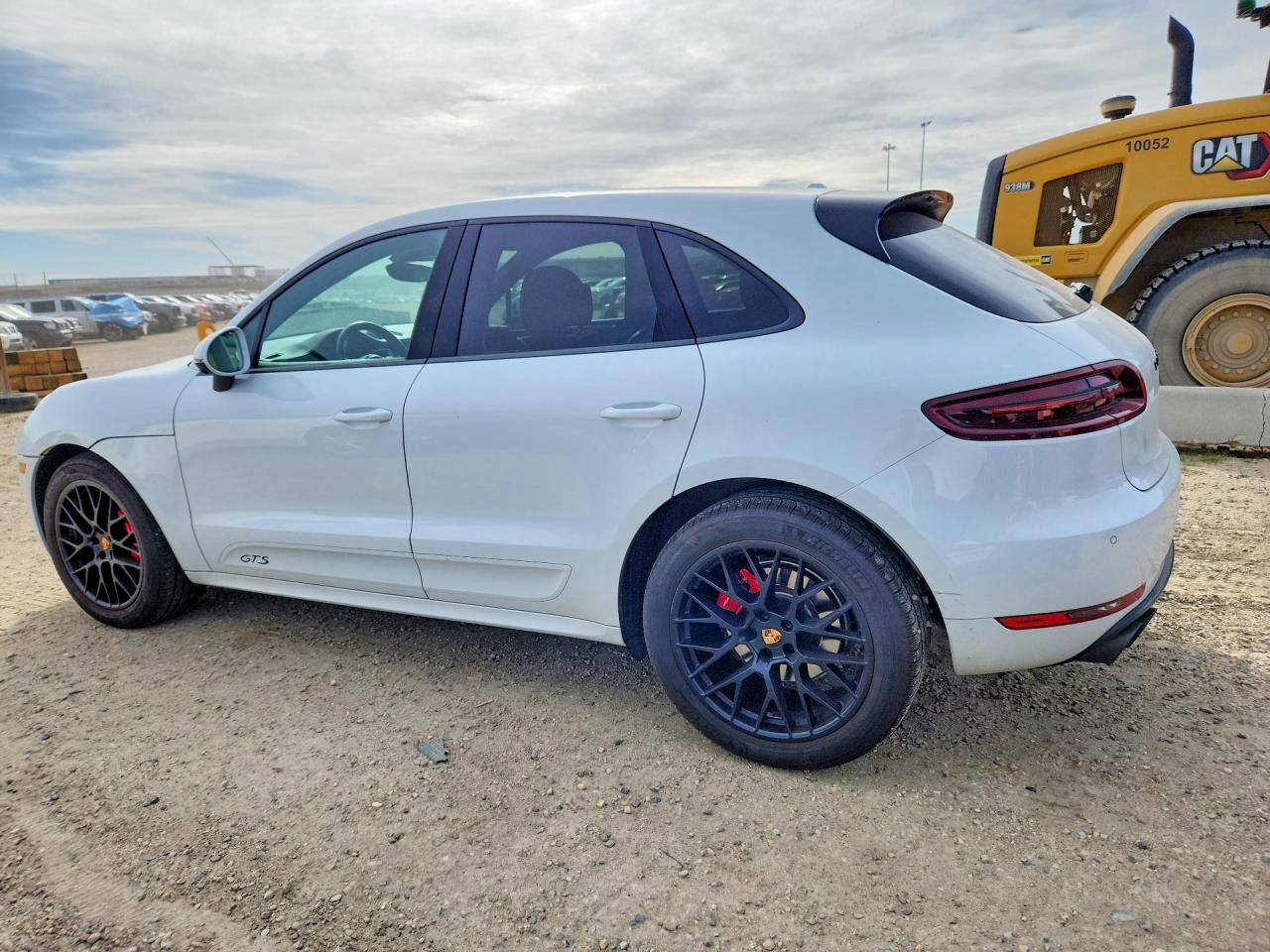 2017 PORSCHE MACAN