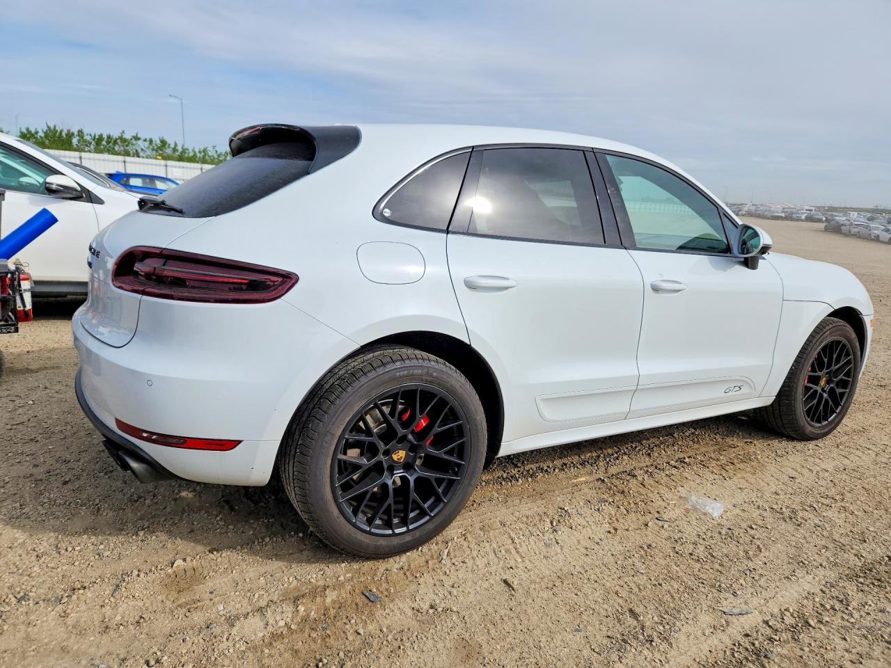 2017 PORSCHE MACAN
