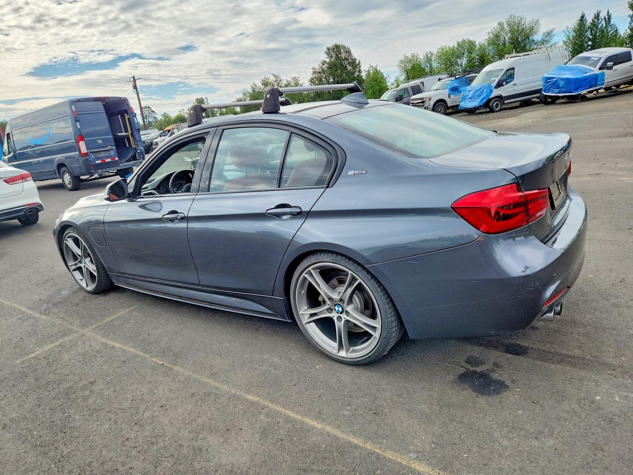 2017 BMW 330E