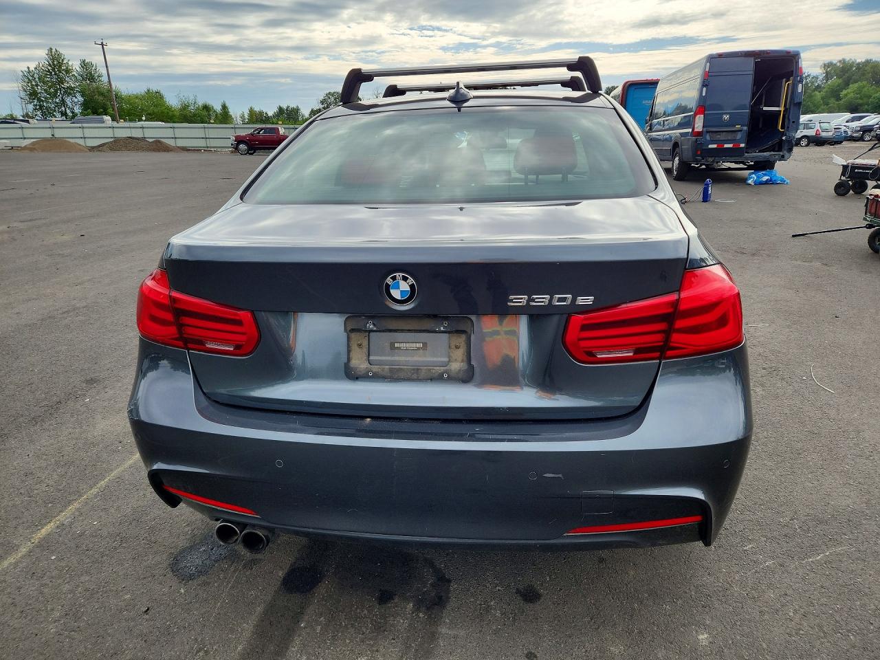 2017 BMW 330E