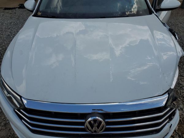 2021 VOLKSWAGEN JETTA S / SE / R-Line