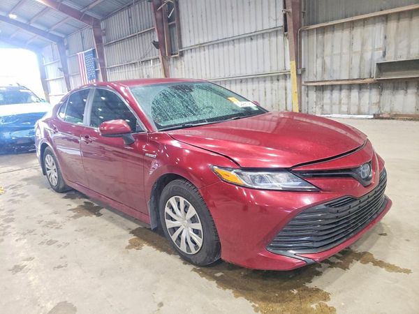 2020 TOYOTA CAMRY