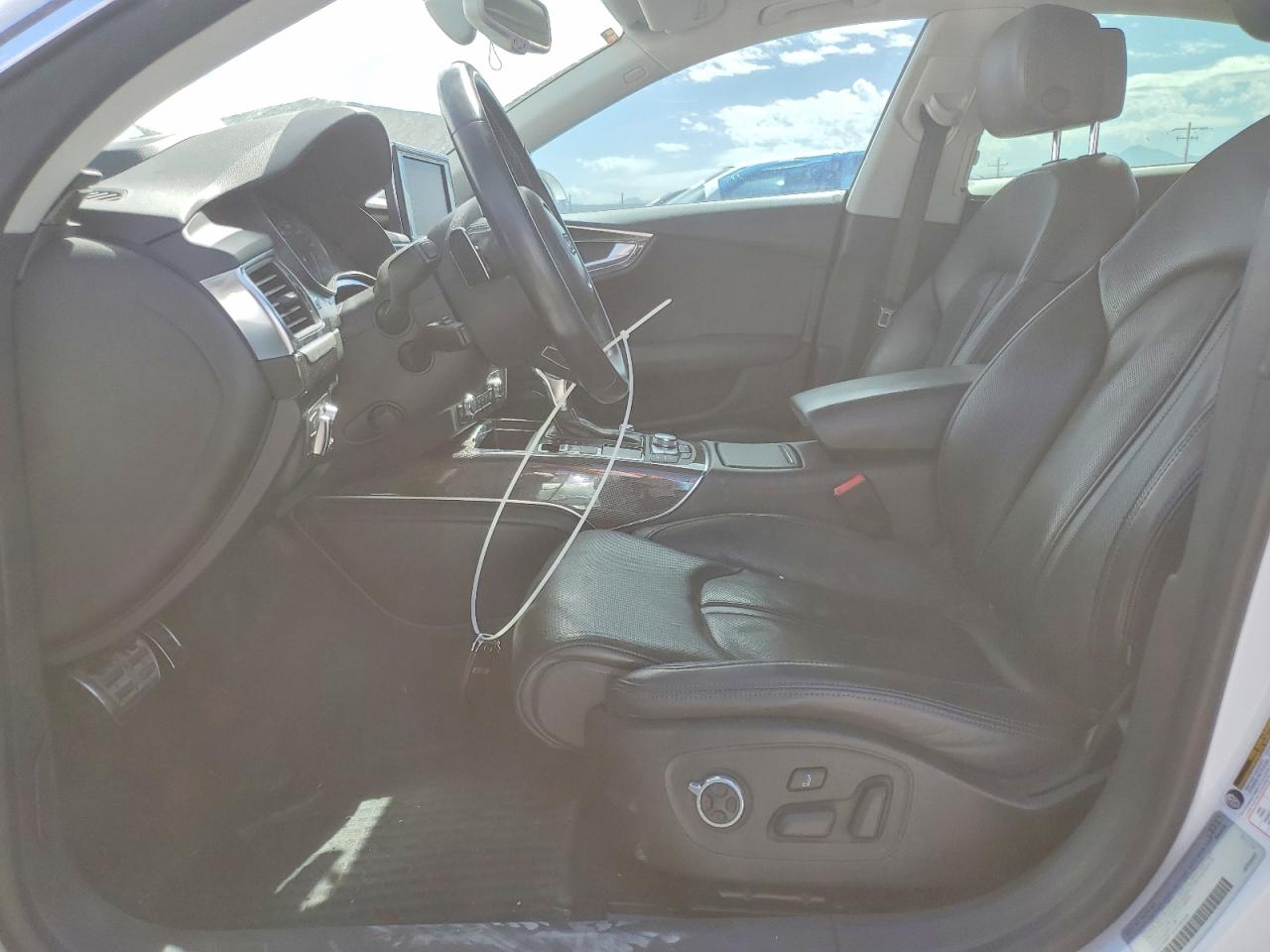 2013 AUDI S7 w/ Innovation Pkg
