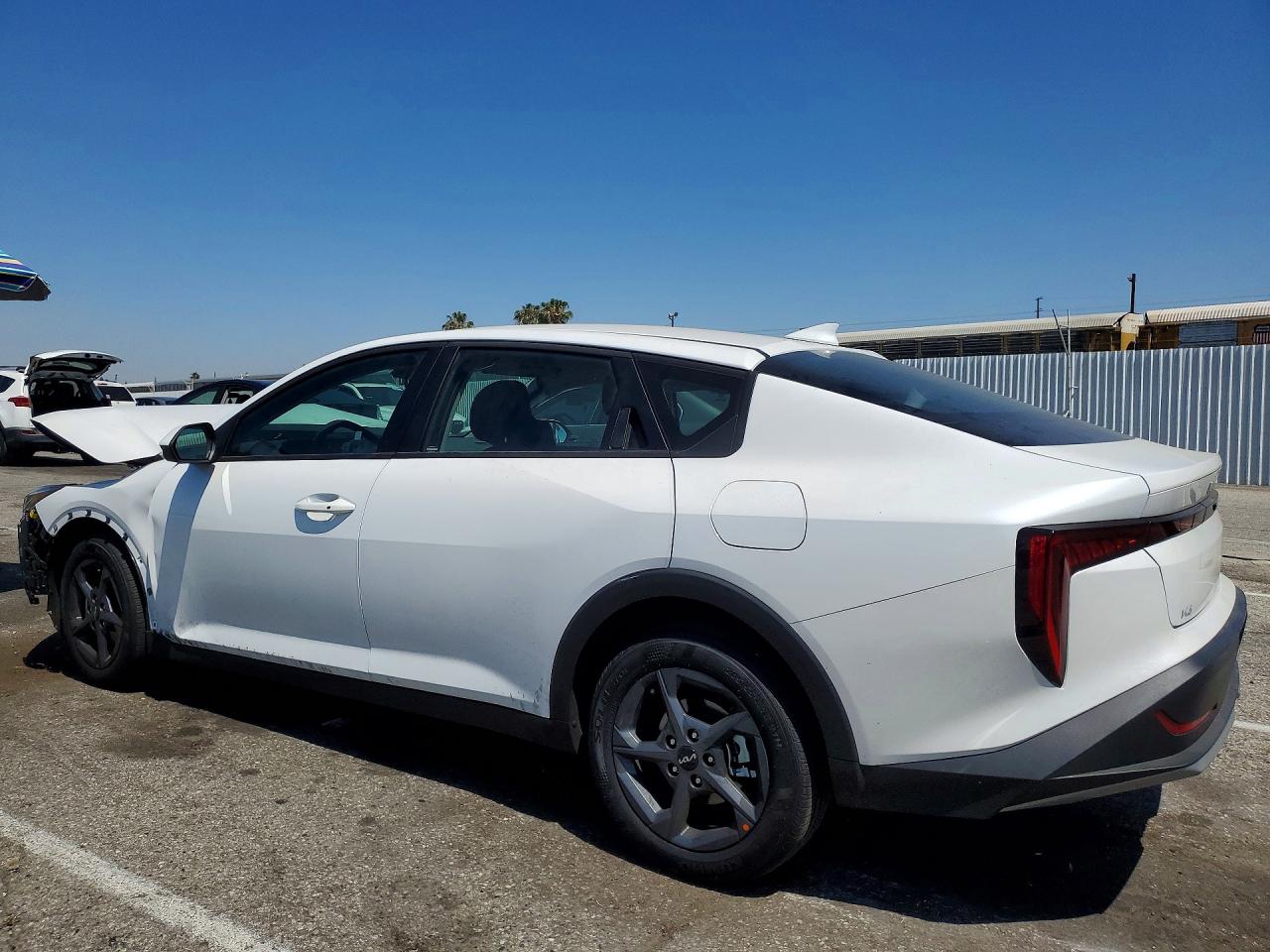 2026 KIA K4 LX, LXS