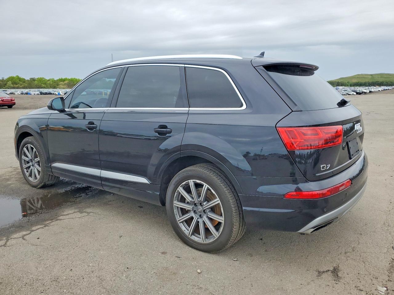2018 AUDI Q7 quattro Premium Plus