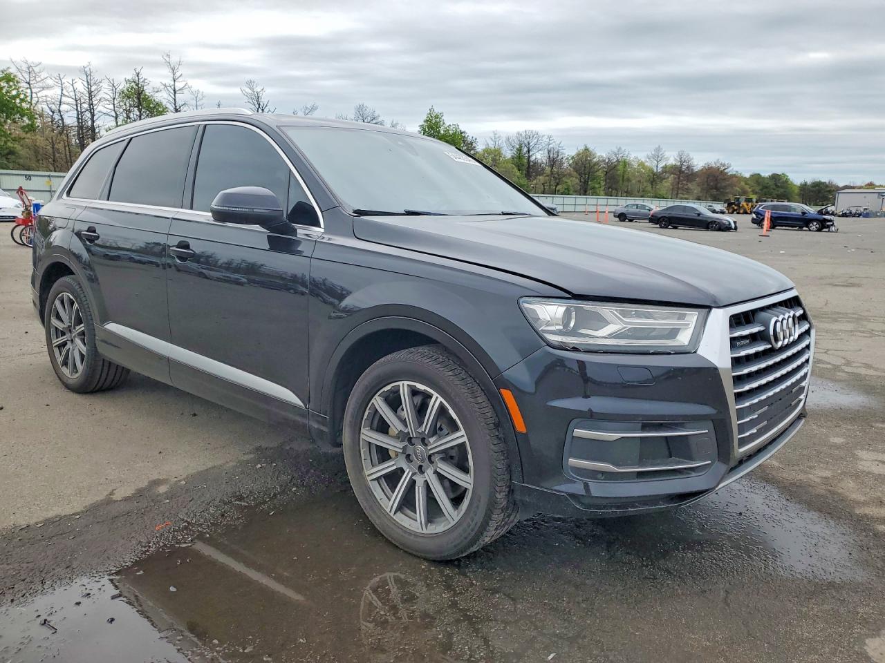 2018 AUDI Q7 quattro Premium Plus