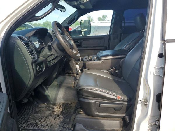 2021 RAM 3500