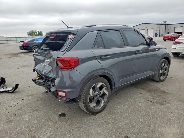 2026 HYUNDAI VENUE SEL, SEL w/ 2-Tone Roof
