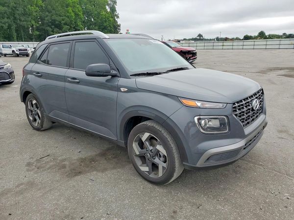 2026 HYUNDAI VENUE SEL, SEL w/ 2-Tone Roof