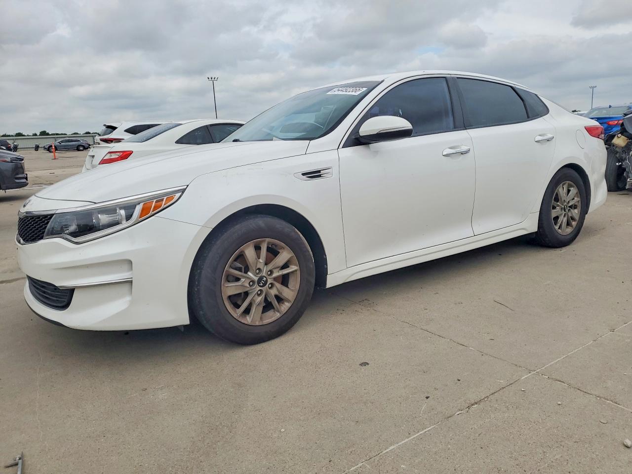 2016 KIA OPTIMA LX