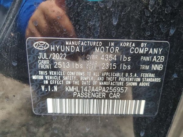 2023 HYUNDAI SONATA