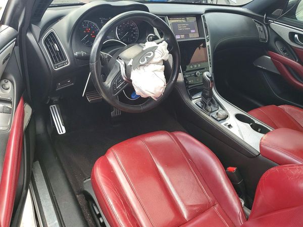2017 INFINITI Q60