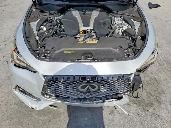 2017 INFINITI Q60