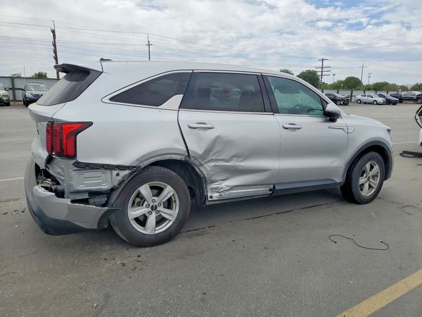 2022 KIA SORENTO
