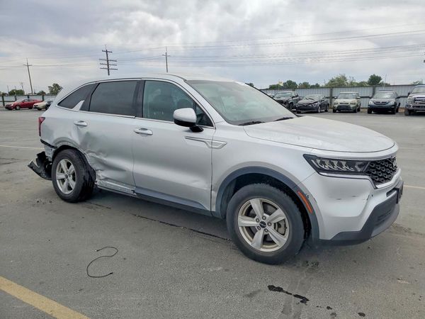 2022 KIA SORENTO