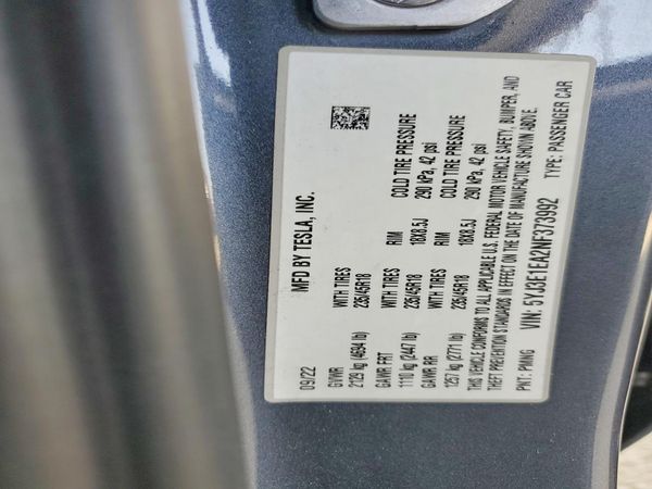 2022 TESLA MODEL 3