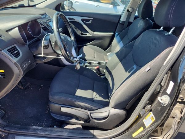 2016 HYUNDAI ELANTRA
