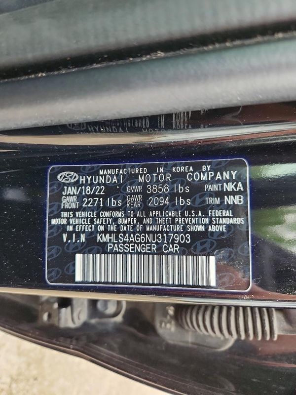 2022 HYUNDAI ELANTRA SEL w/ Convenience Pkg