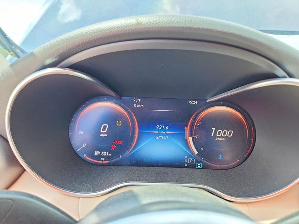 2021 MERCEDES-BENZ C