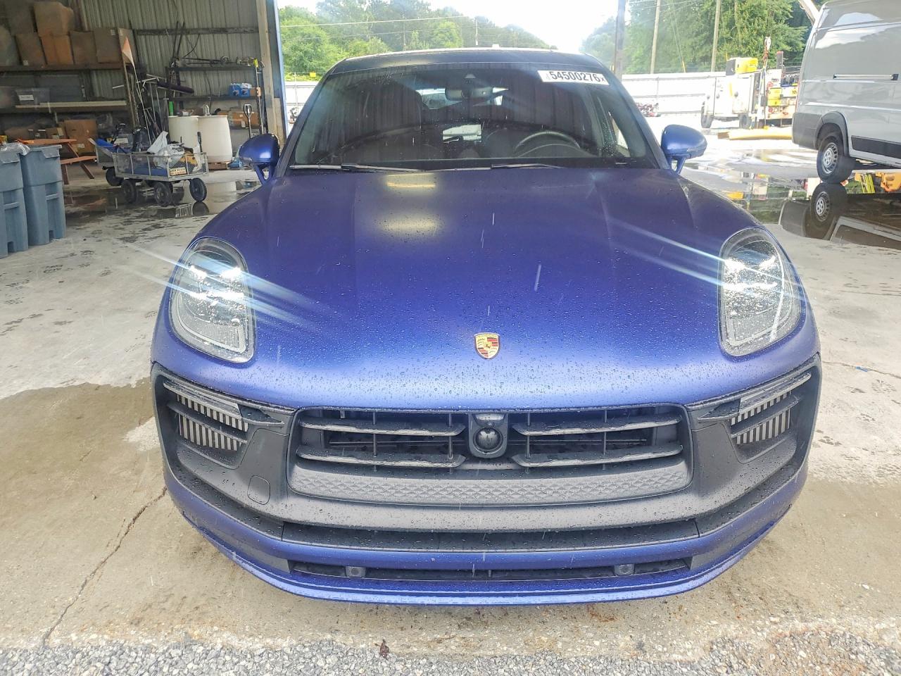 2024 PORSCHE MACAN