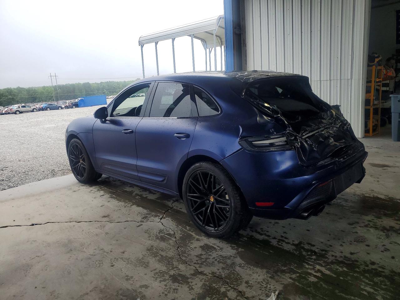 2024 PORSCHE MACAN