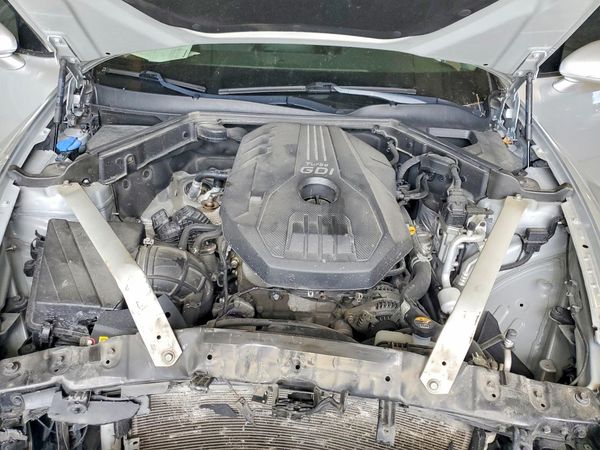 2018 KIA STINGER Premium