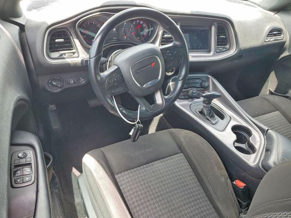 2021 DODGE CHALLENGER SXT