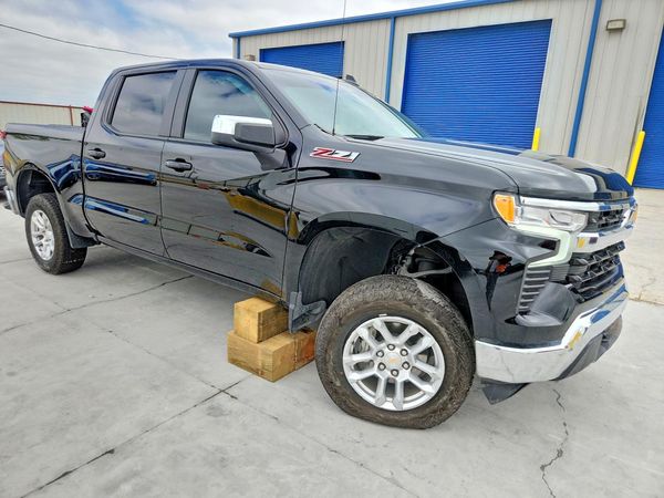 2025 CHEVROLET SILVERADO LT