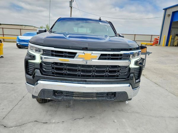 2025 CHEVROLET SILVERADO LT