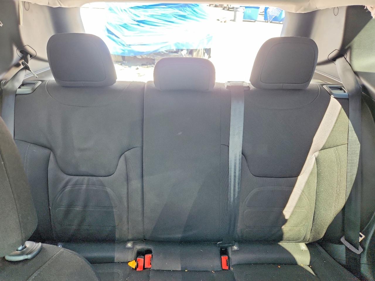 2018 JEEP RENEGADE LATITUDE 4X2