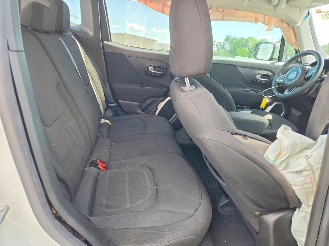 2018 JEEP RENEGADE LATITUDE 4X2