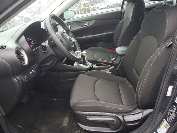 2021 KIA FORTE FE, LXS