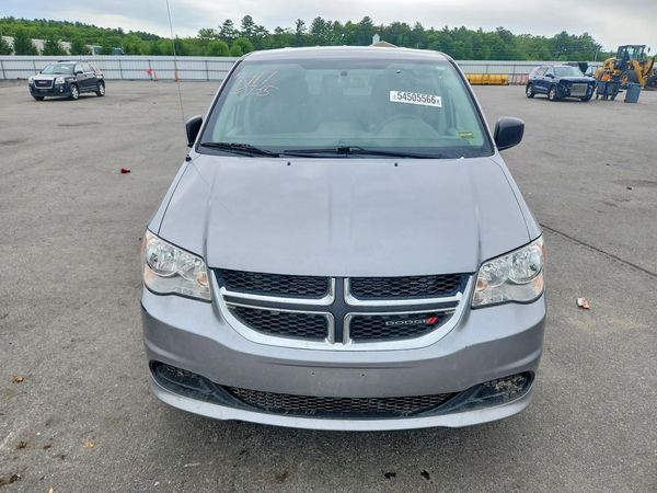2018 DODGE GRAND CARAVAN SE