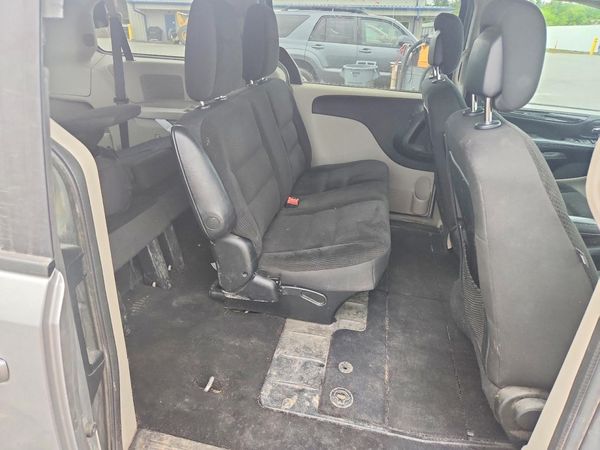 2018 DODGE GRAND CARAVAN SE