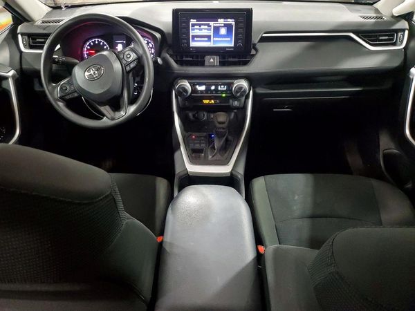 2022 TOYOTA RAV4 LE