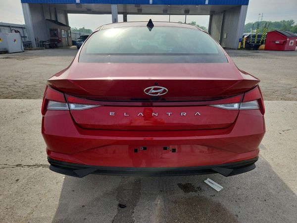 2021 HYUNDAI ELANTRA