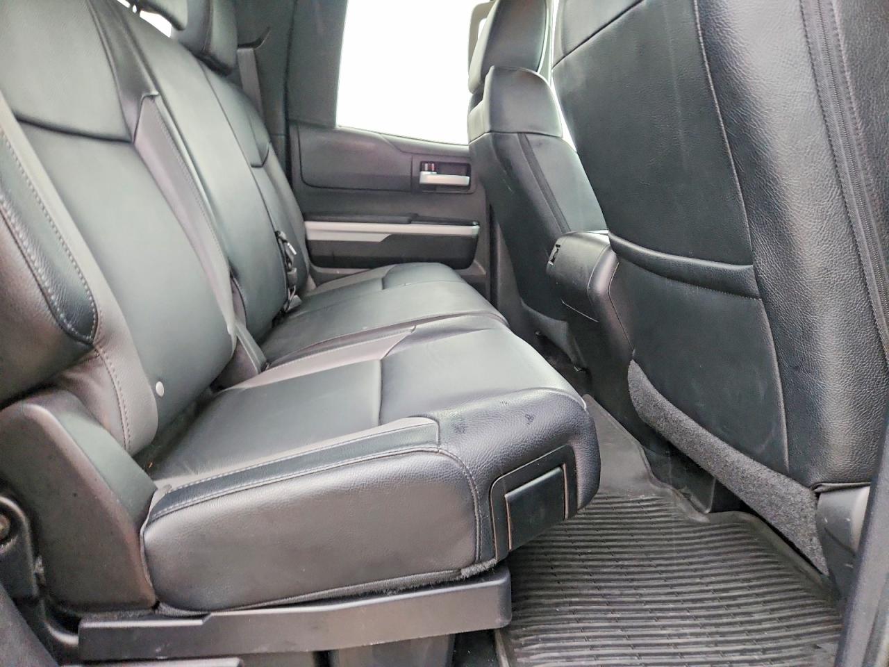 2021 TOYOTA TUNDRA Limited grade