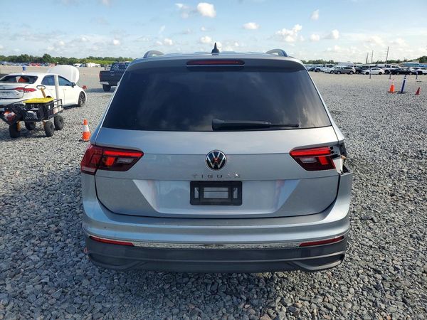 2022 VOLKSWAGEN TIGUAN S