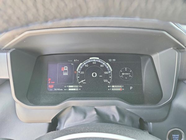 2022 TOYOTA TUNDRA Platinum