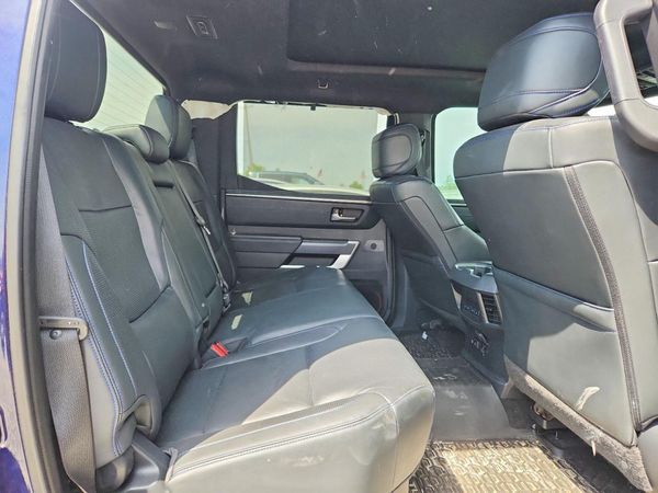 2022 TOYOTA TUNDRA Platinum
