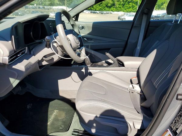 2023 HYUNDAI ELANTRA