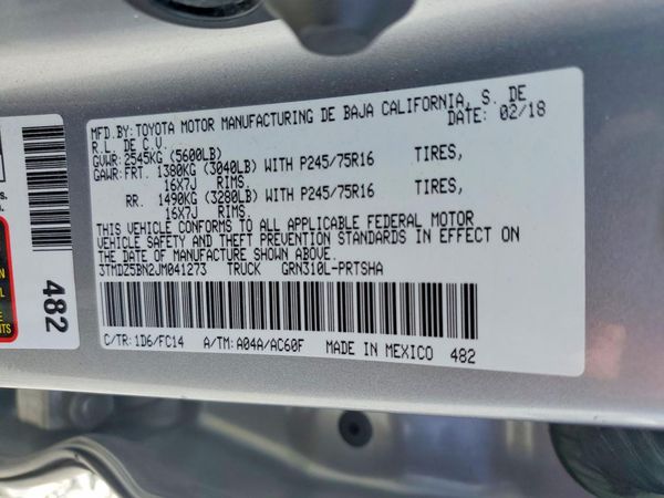 2018 TOYOTA TACOMA