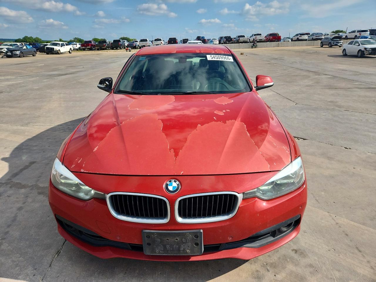 2016 BMW 320