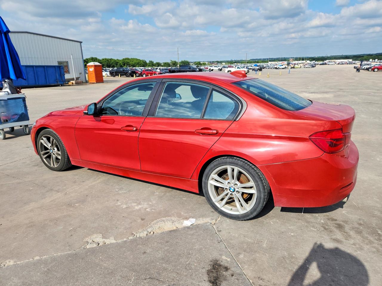 2016 BMW 320