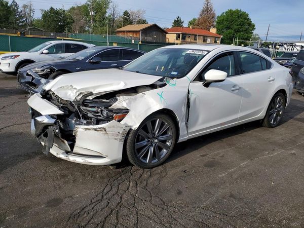 2018 MAZDA 6 Touring