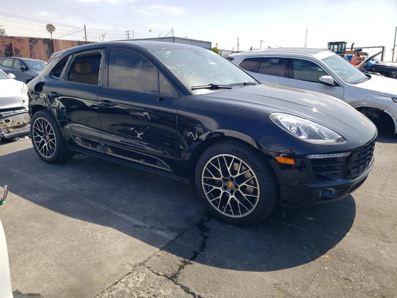 2018 PORSCHE MACAN