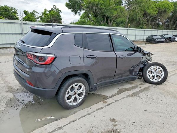 2024 JEEP COMPASS North, Latitude