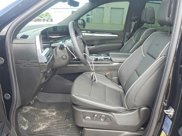 2026 CADILLAC ESCALADE Sport+Touring Pkg