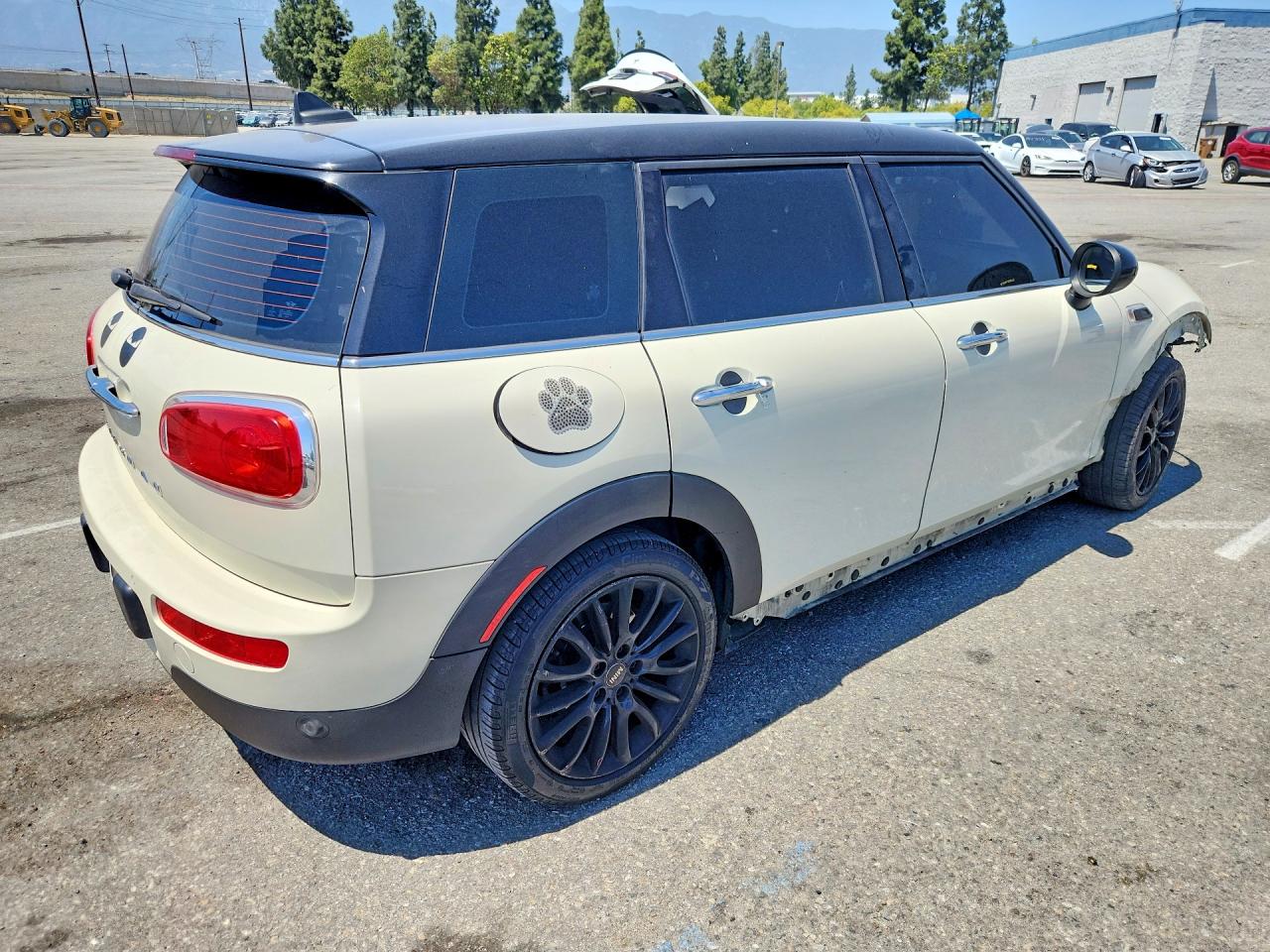 2017 MINI COOPER