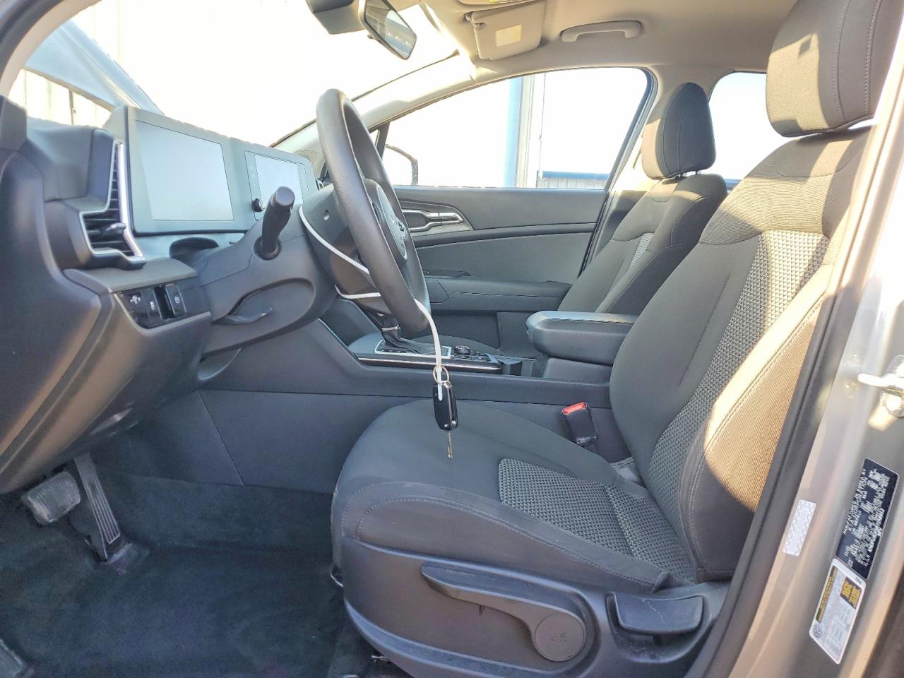 2024 KIA SPORTAGE LX